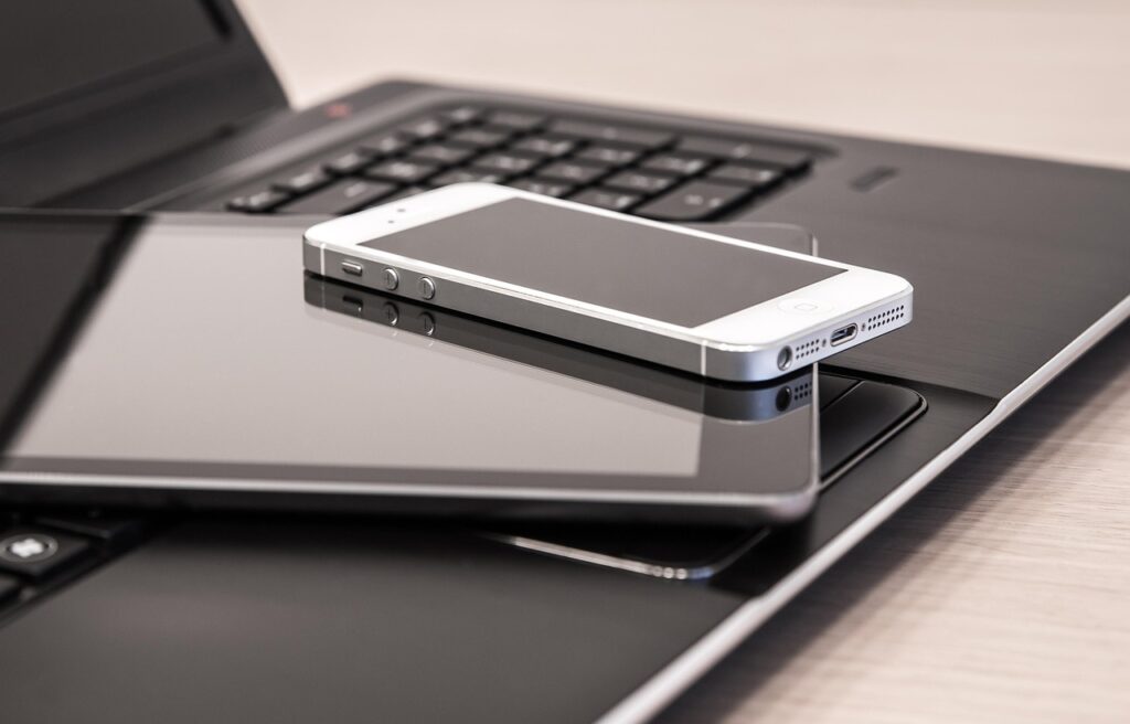 technology devices electronics 6801334