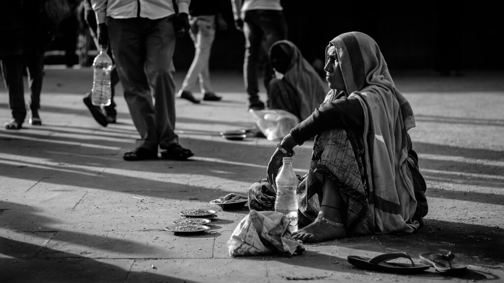 street beggar woman homeless 2248101